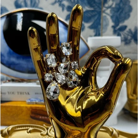 🆕 OSCAR DE LA RENTA 🧿 NWOT Candy Drop Earrings, Clear Crystal - Picture 14 of 17